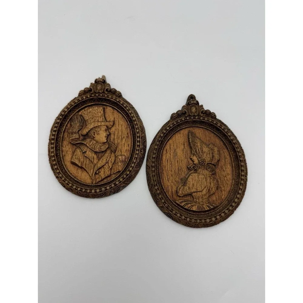 Vtg Victorian Plaque Set Man Women Bust Silhouette Wood Grain Wall Hanging *Flaw
